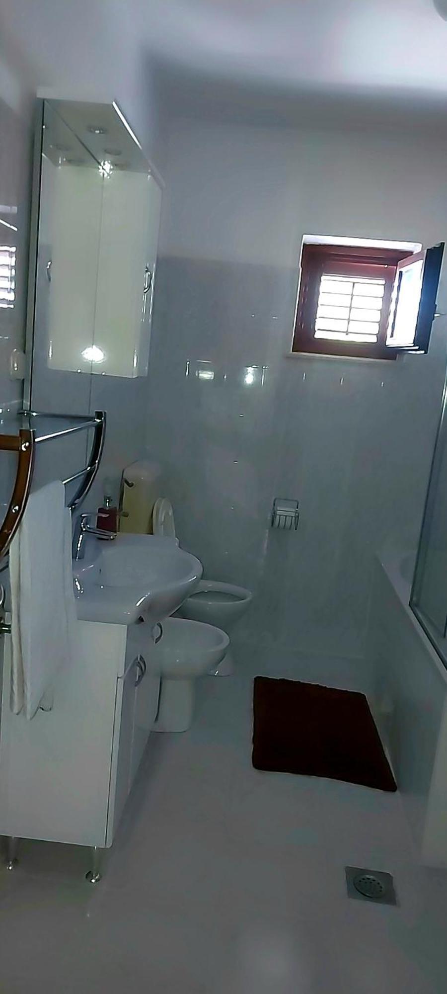 Apartmani Balan S Vanjskim Bazenom Trogir Kamer foto