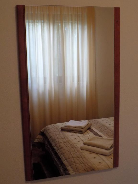 Apartmani Balan S Vanjskim Bazenom Trogir Buitenkant foto